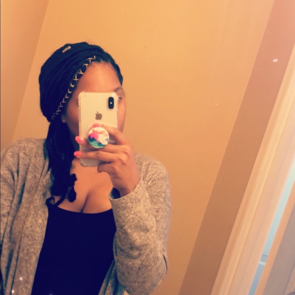 Meet your Posher, Carla - Picture 1 of 1